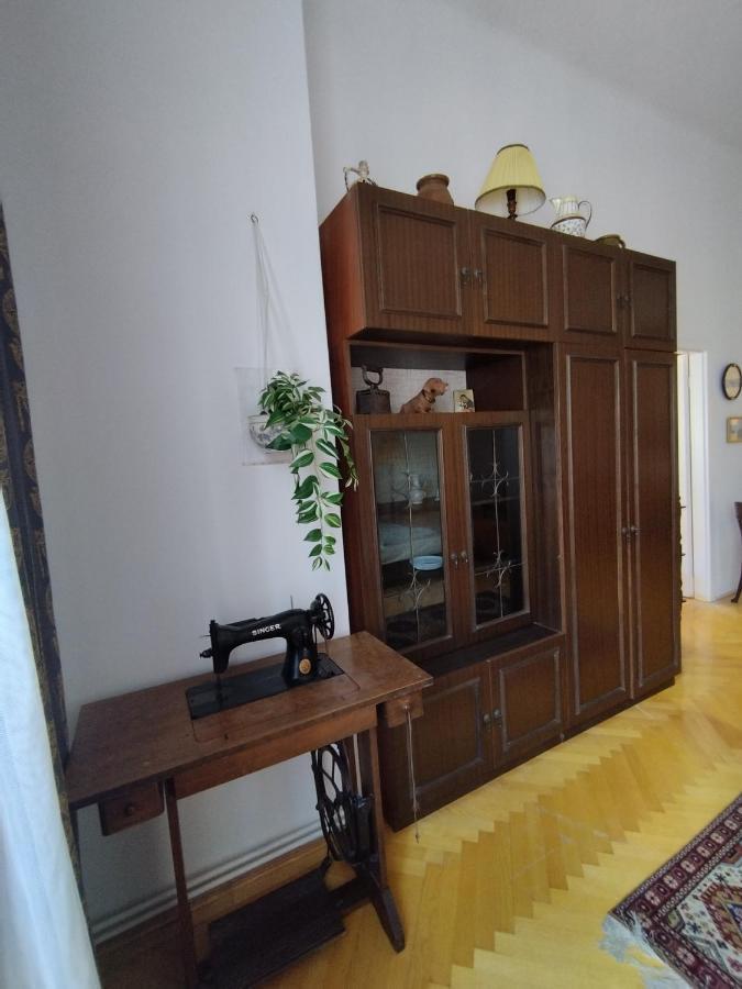 Bross1 Lägenhet Budapest Exteriör bild